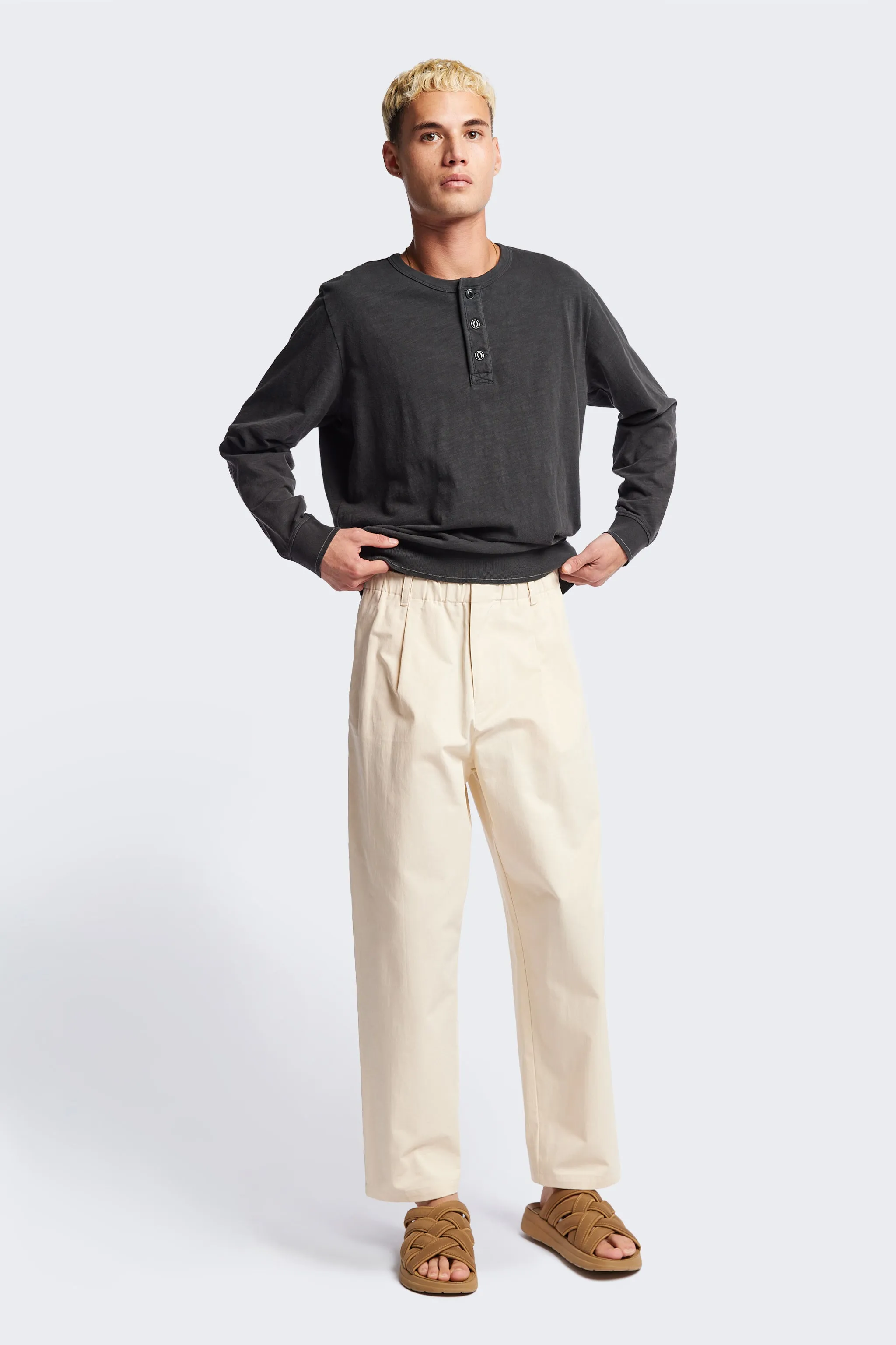 Boulder Pleat Pant Chalk