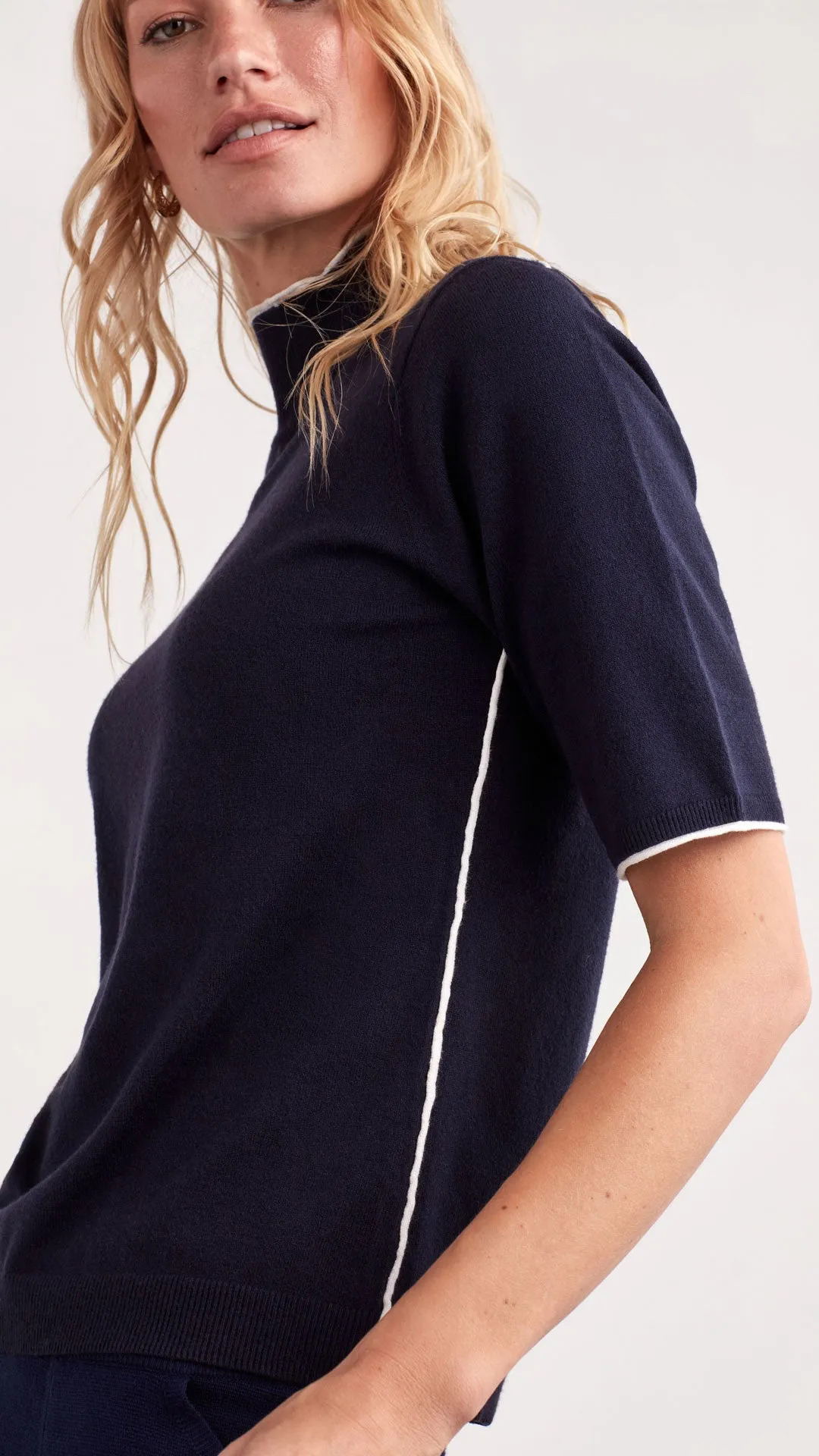 CARLEE MOCK NECK SWEATER TEE