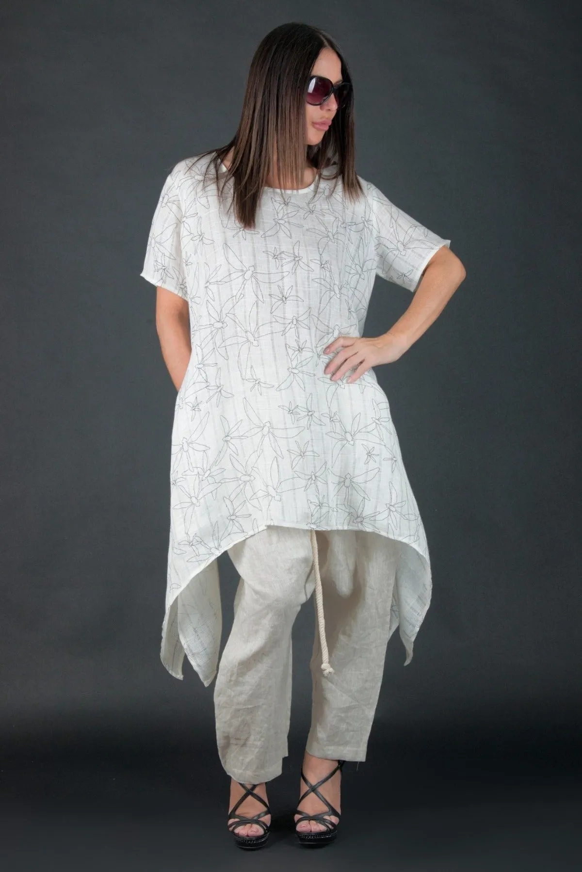 CAROLINE Off White Linen Tunic