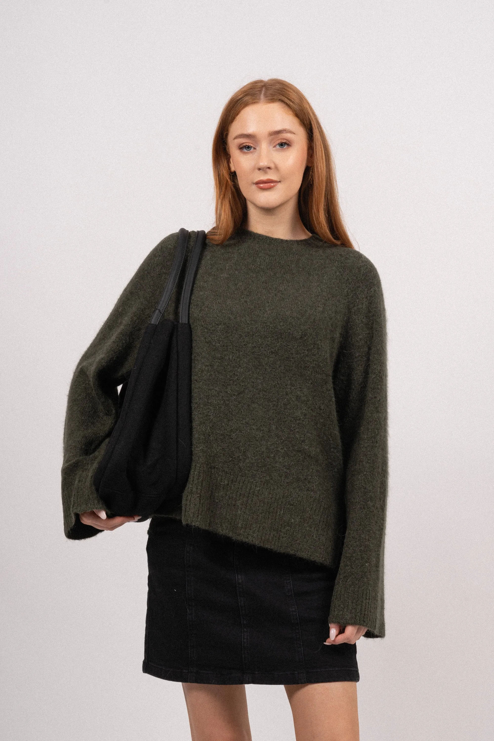 Ceara Hope Raglan Pullover - Duffel Bag