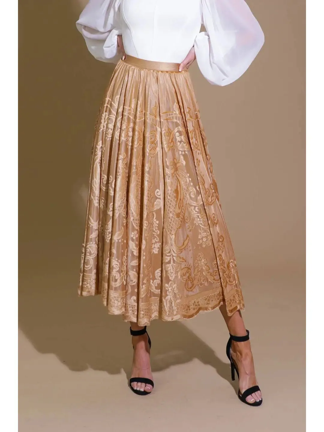 Classic Composure Skirt