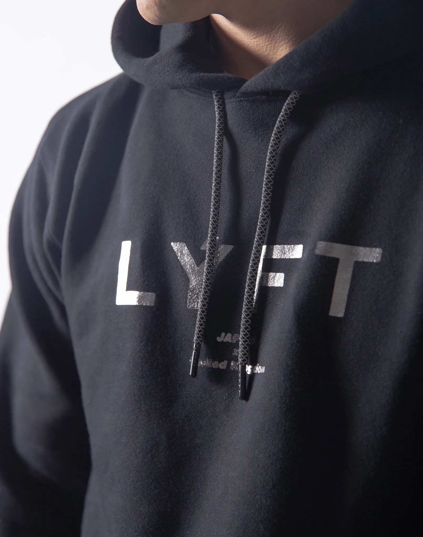 LÝFT Sweat Pullover - Black