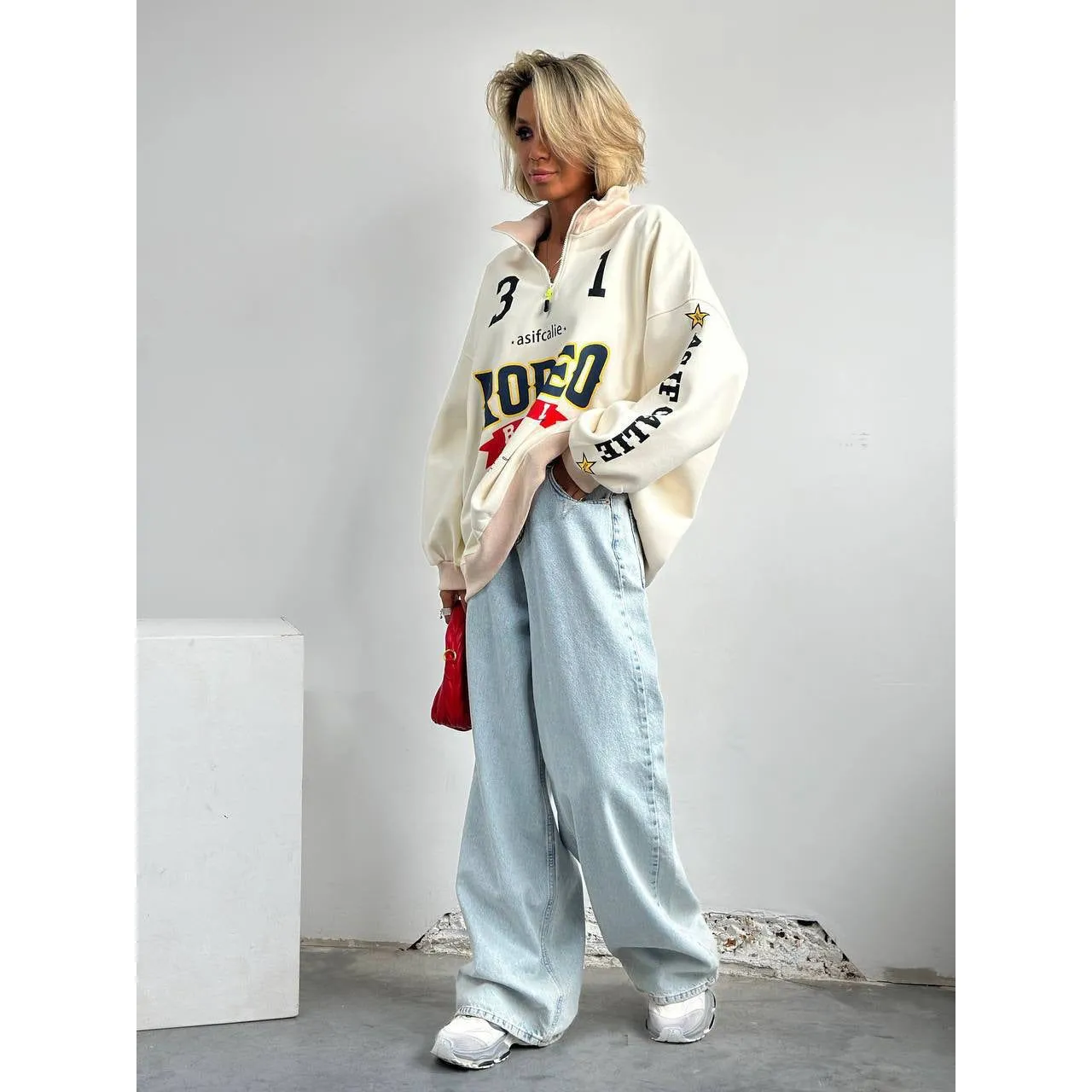 Loose Mid-length Pullover Sweatshirt