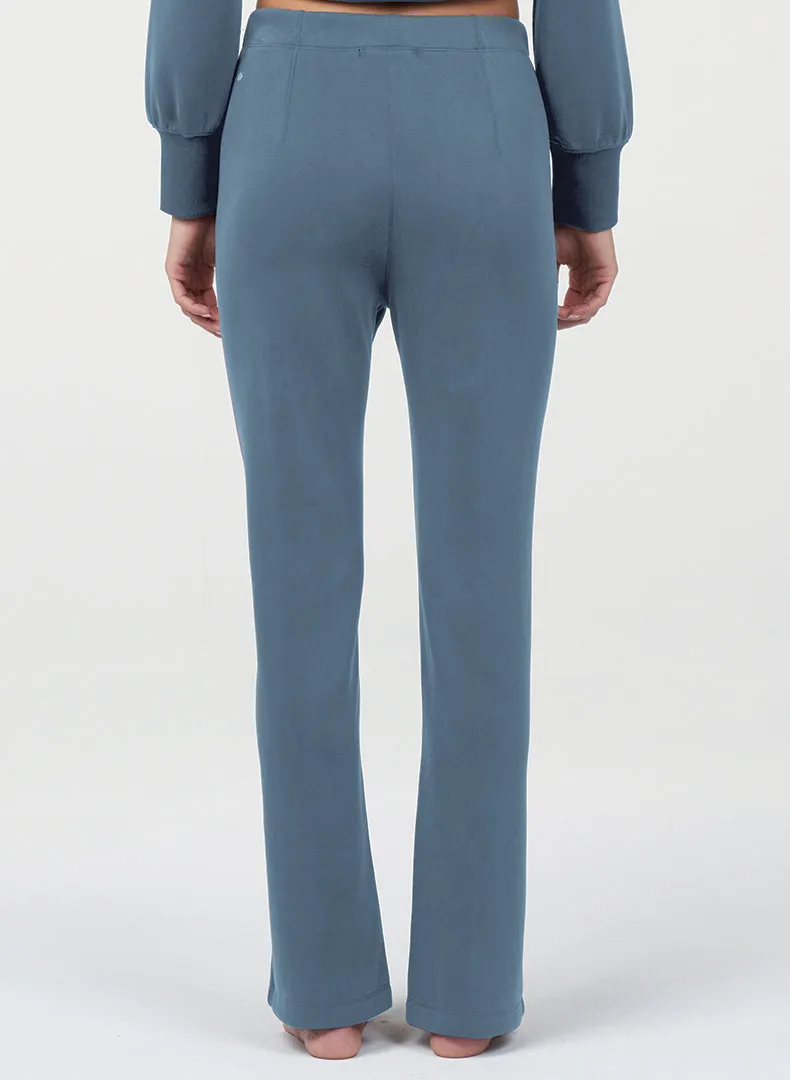 Luxe Seamed Straight Leg Pant