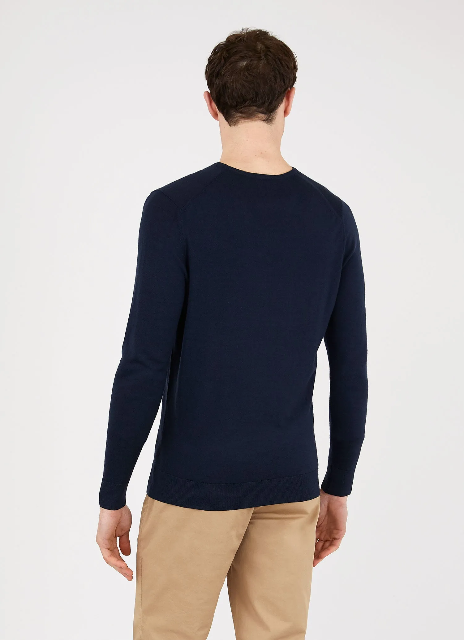 Men's Extra-Fine Merino V-neck in Light Navy