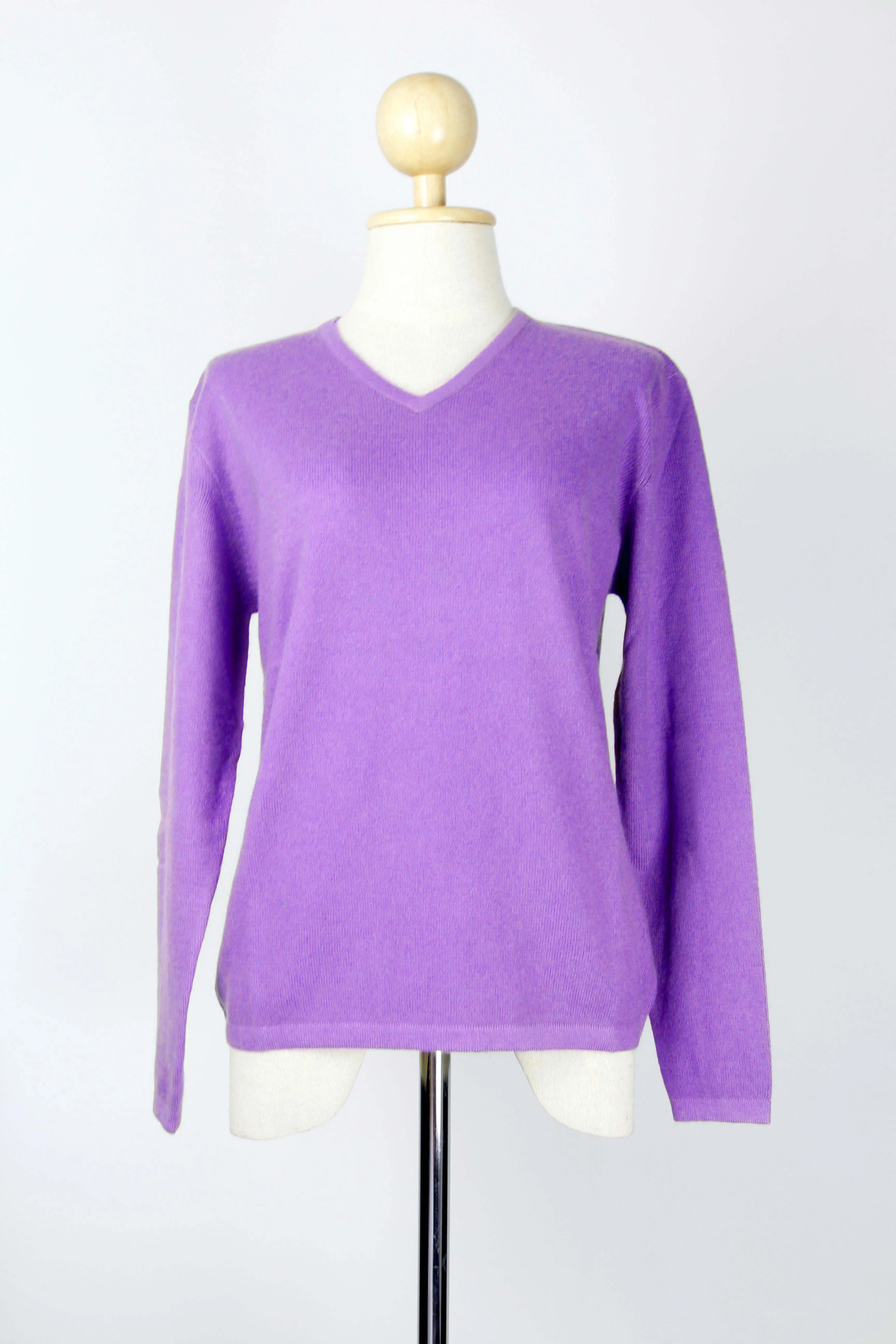 Purple Orchid V-Neck Cashmere Pullover Sweater For Women