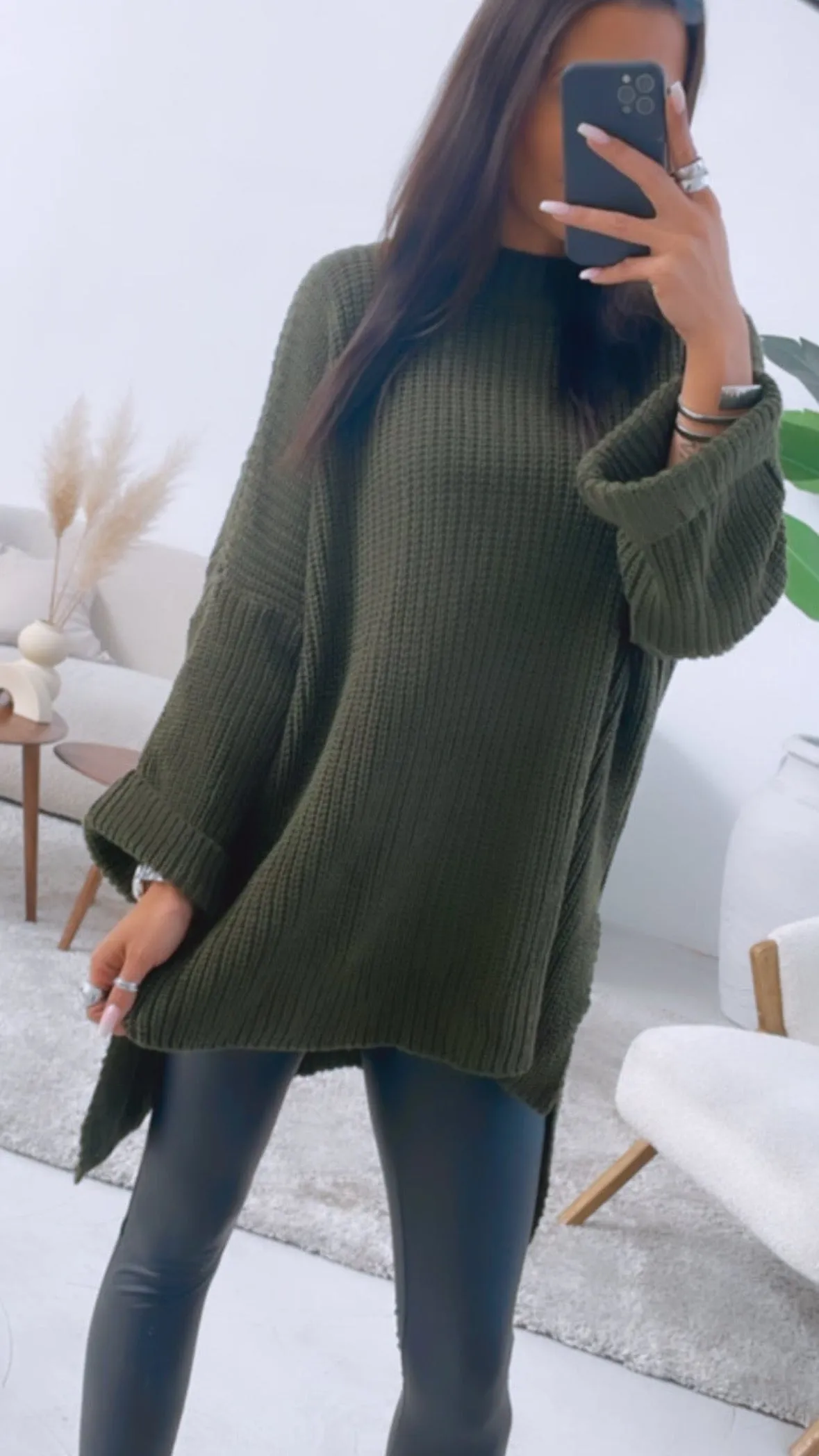 Stehkragen Oversize Pullover mit Schlitz / khaki Art. 3573