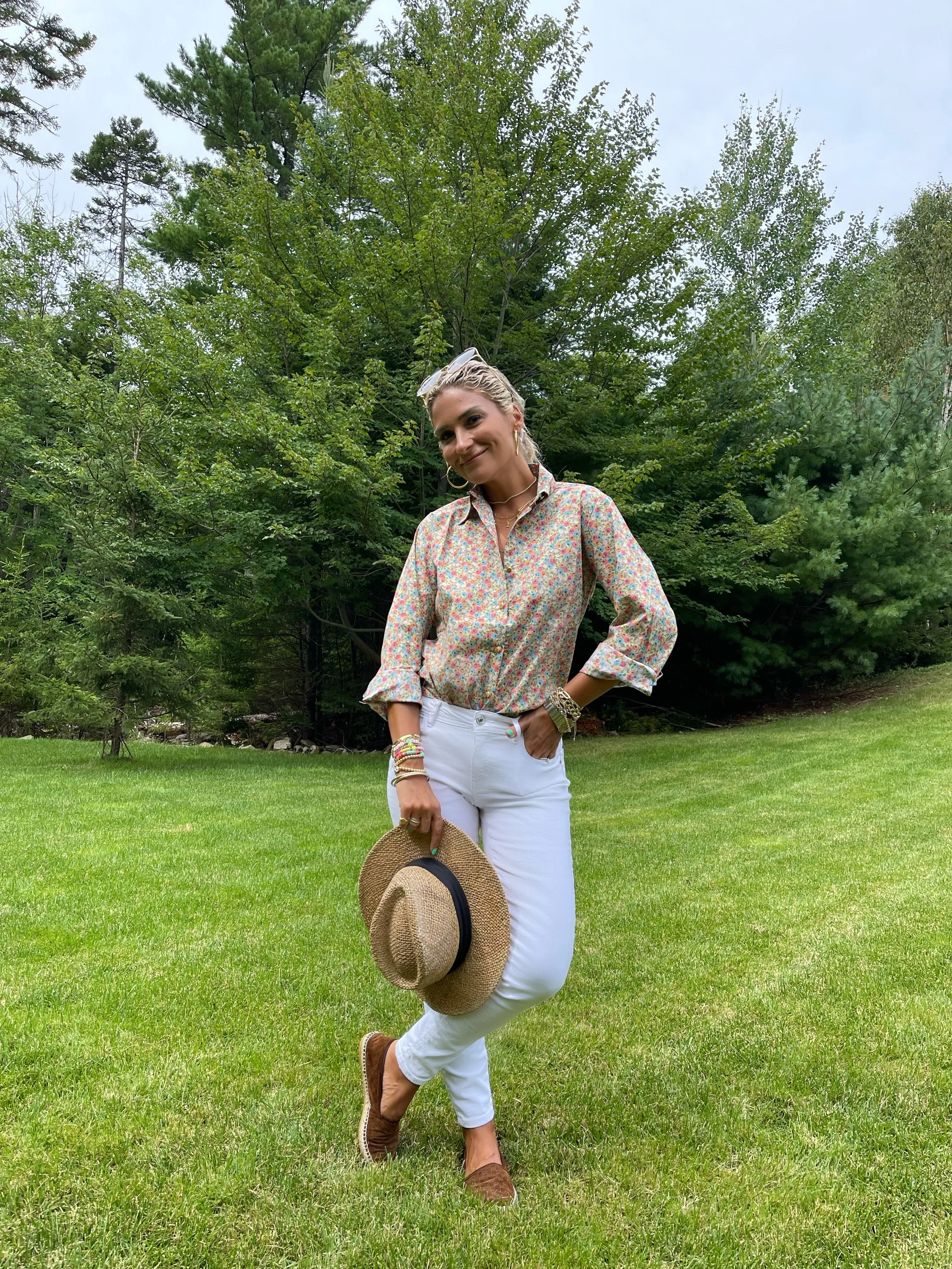 The Boyfriend Shirt in Beige/Grey