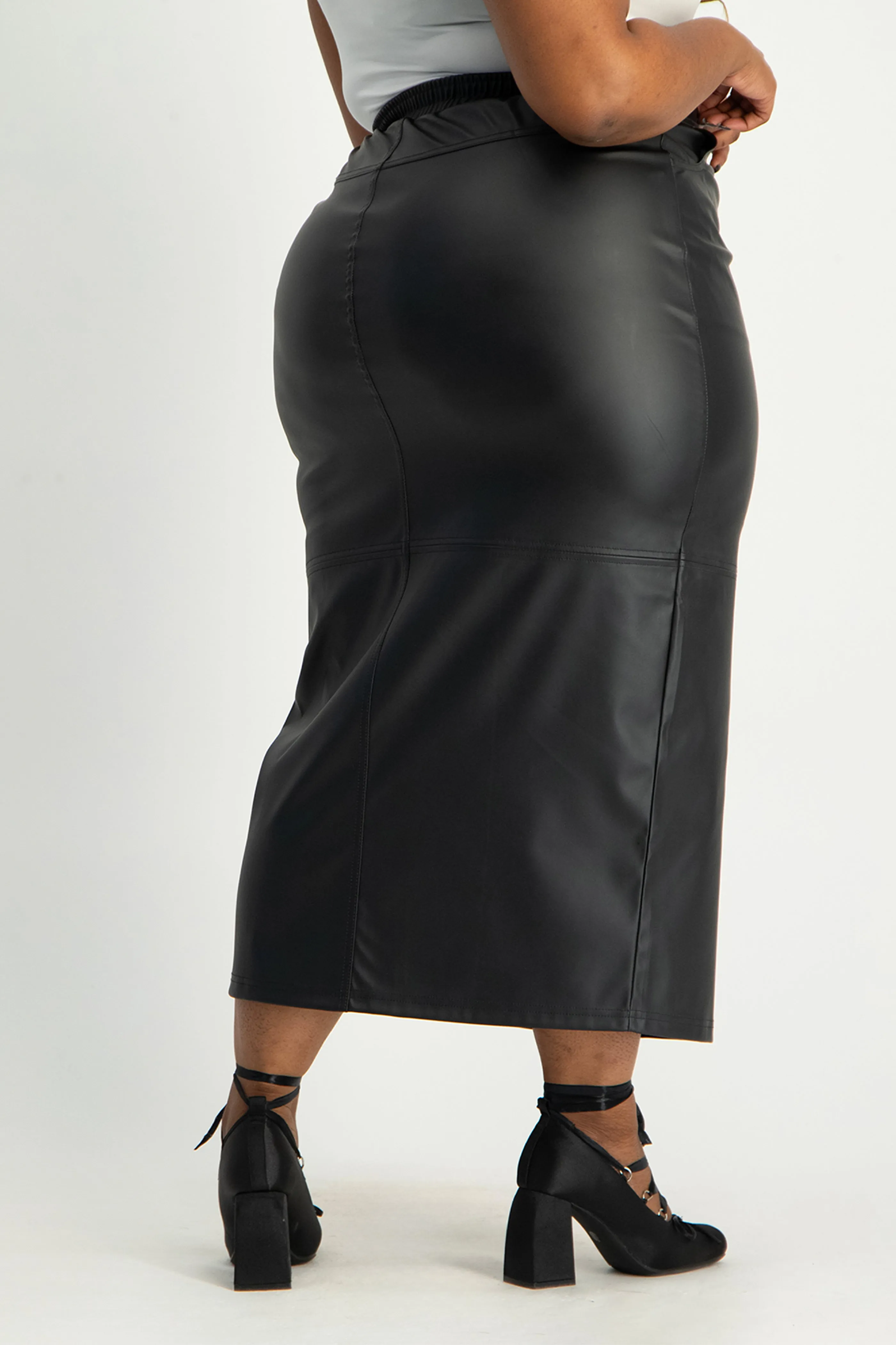 Tori Faux Leather Skirt - Black