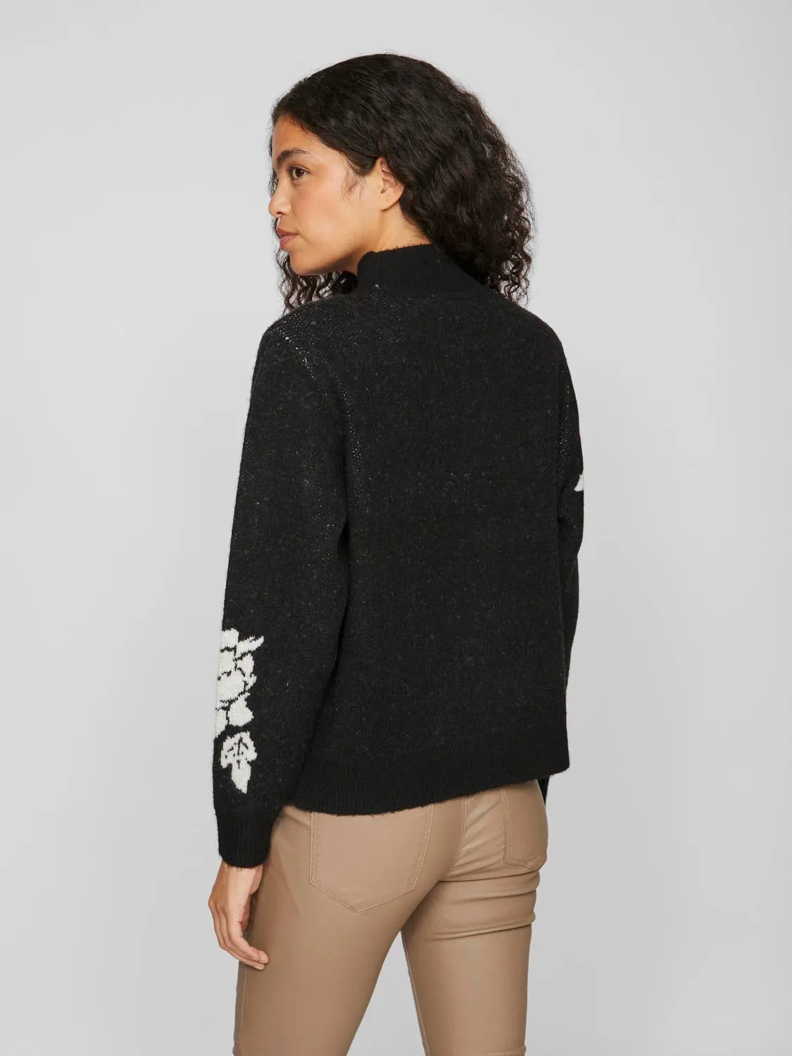 VICILIA Pullover - Black